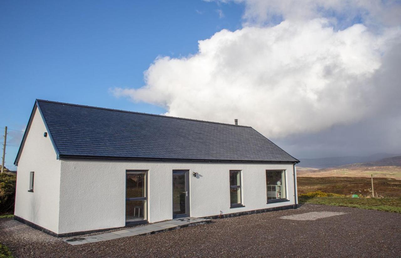 Cnoc A'Chonasg Villa Flashader Exterior photo